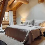Standard 3 - Private Bathroom - Heiti