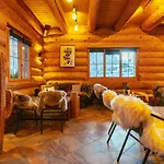 Hotel Standard 3 - Private Bathroom - Heiti Gsteig
