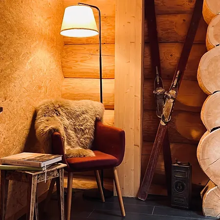 Standard 3 - Private Bathroom - Heiti Hotel Gsteig