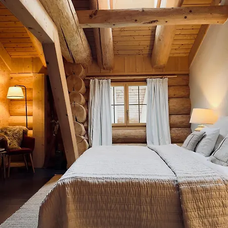 Standard 3 - Heiti Hotel 2*