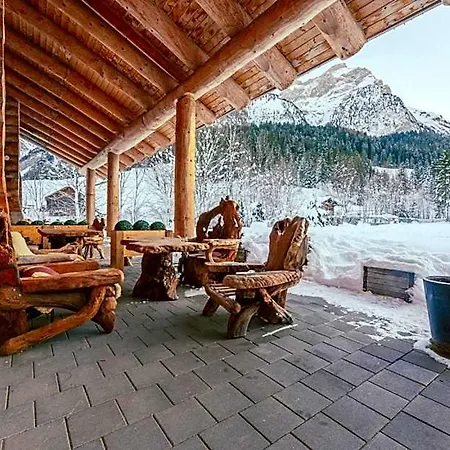 Standard 3 - Private Bathroom - Heiti 2* Gsteig