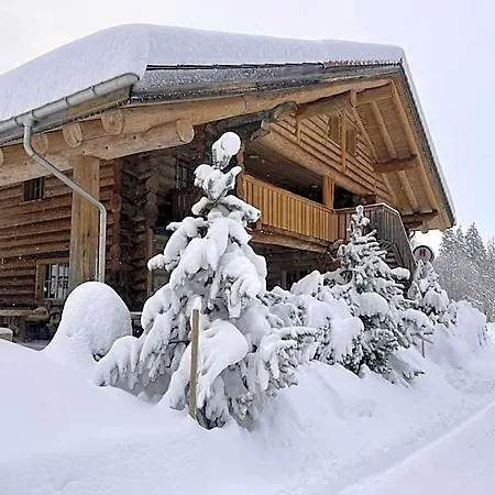 Standard 3 - Private Bathroom - Heiti 2* Gsteig