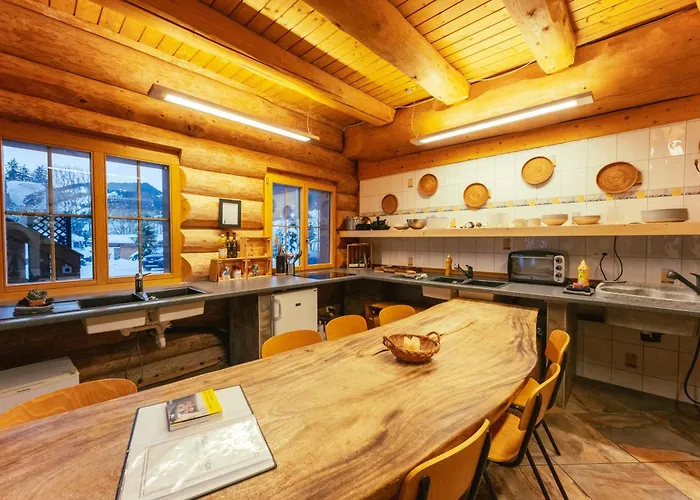 Hotel Standard 3 - Heiti