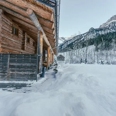 Standard 3 - Heiti Hotel 2*