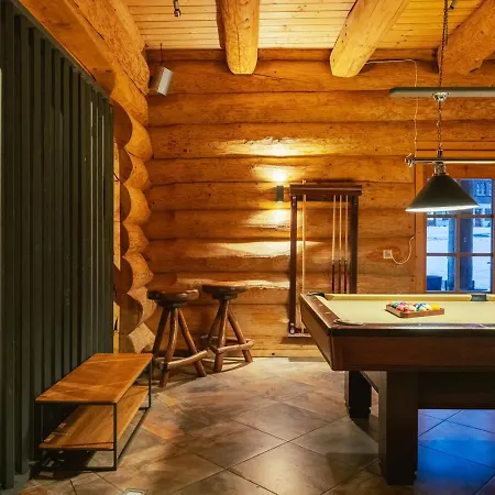 Hotel Standard 3 - Heiti